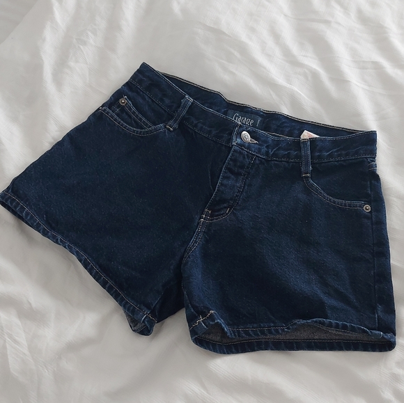 Vintage Pants - VINTAGE DARK WASH DENIM SHORTS